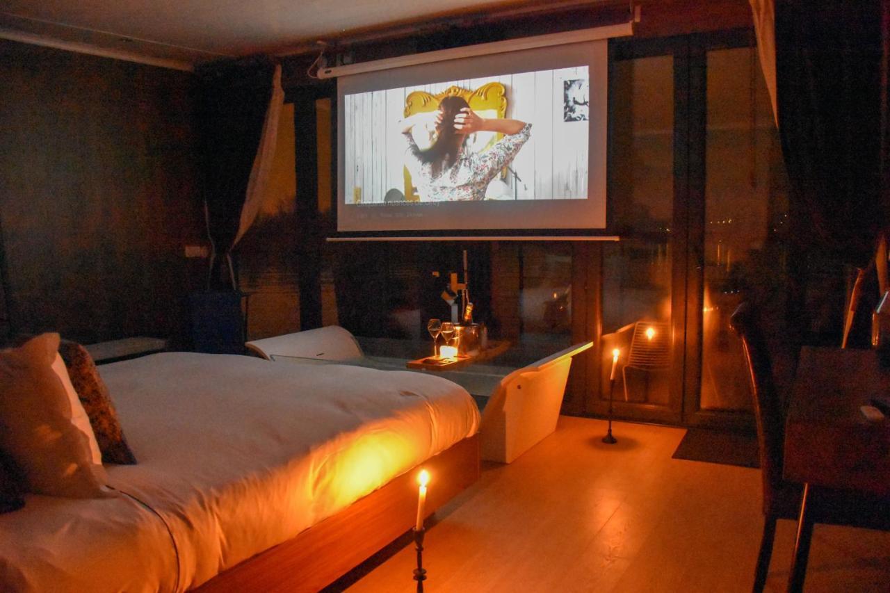 L'Escale Royale Saint-Martin-La-Garenne Port Ilon - Seine - Giverny Εξωτερικό φωτογραφία