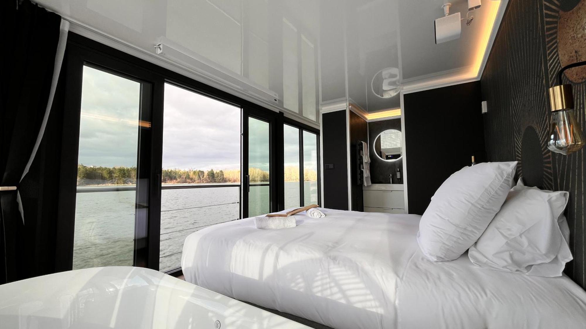 L'Escale Royale Saint-Martin-La-Garenne Port Ilon - Seine - Giverny Εξωτερικό φωτογραφία